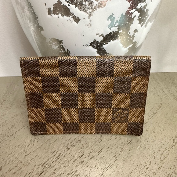 Louis Vuitton Compact Damier Ebene Cardholder - Picture 1 of 6